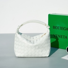 Bottega Veneta Hobo Bags